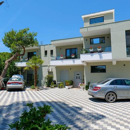 Hotel Vila Celaj Vlorë Exterior foto